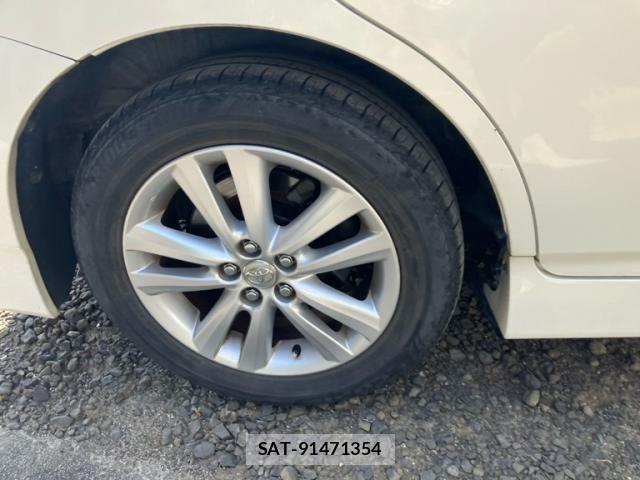 Toyota WISH 2011-11 8318234-6