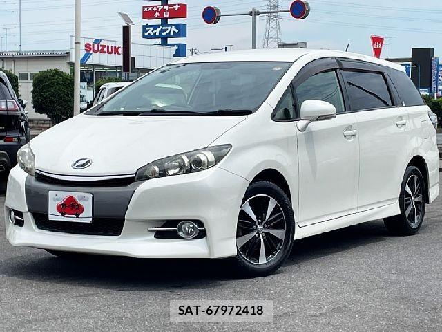 Toyota WISH 2012-10 8318227-0
