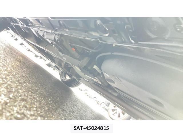 Toyota WISH 2014-08 8338581-13