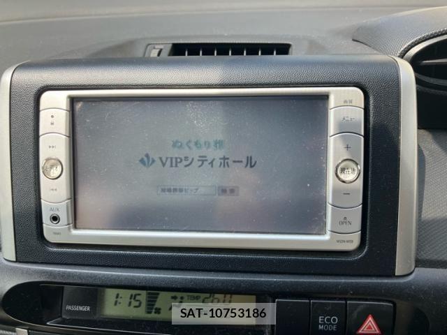 Toyota WISH 2009-05 8338582-13
