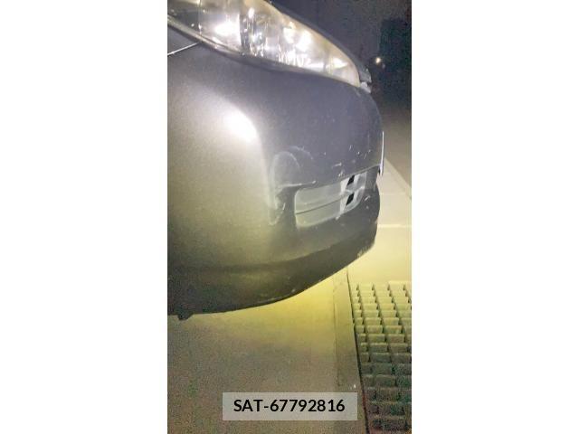 Toyota WISH 2017-05 8369897-24
