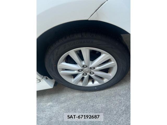 Toyota WISH 2009-09 8415985-6