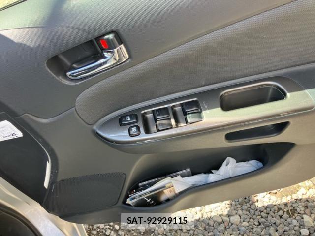 Toyota WISH 2005-07 8415995-15
