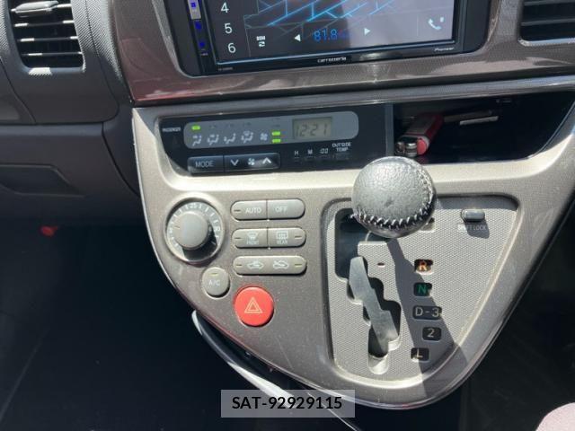 Toyota WISH 2005-07 8415995-22