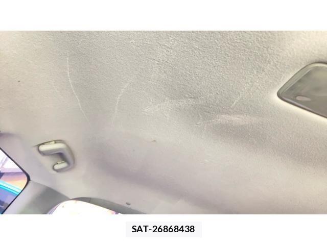 Toyota WISH 2007-10 8415987-23