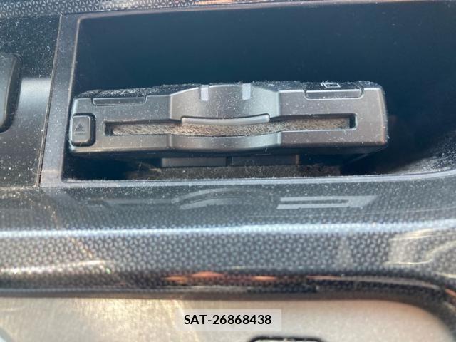 Toyota WISH 2007-10 8415987-4