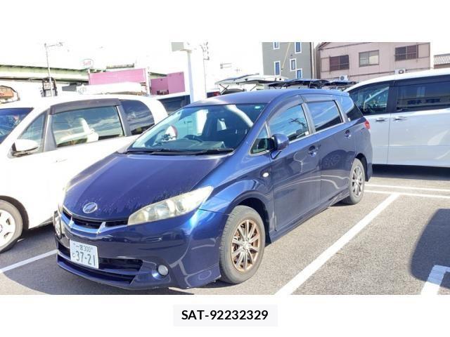 Toyota WISH 2009-05 8415994-2