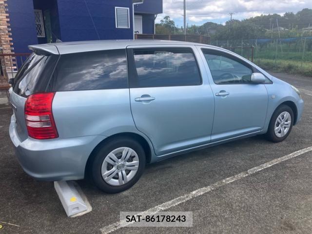 Toyota WISH 2004-09 8458808-1