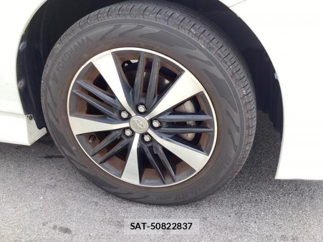 Toyota WISH 2013-03 8458805-12