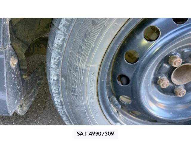 Toyota WISH 2015-08 8458807-10