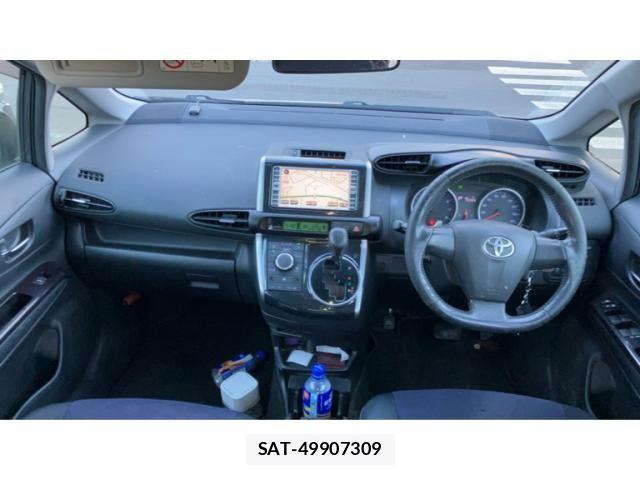 Toyota WISH 2015-08 8458807-11