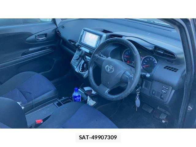 Toyota WISH 2015-08 8458807-12