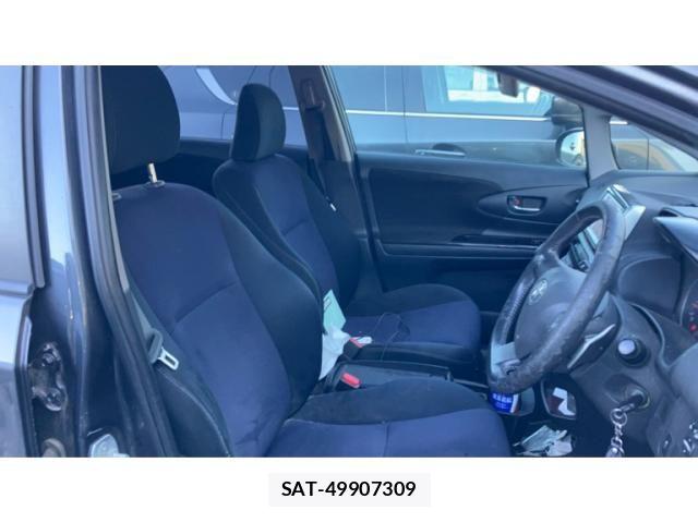 Toyota WISH 2015-08 8458807-14