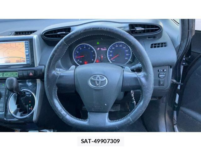 Toyota WISH 2015-08 8458807-26