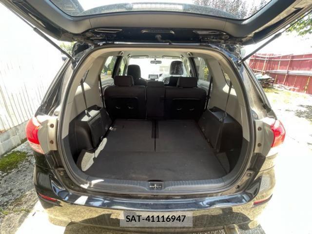 Toyota WISH 2011-06 8458811-14