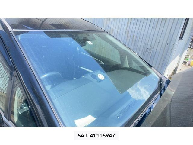 Toyota WISH 2011-06 8458811-24