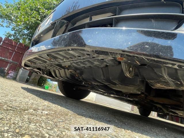 Toyota WISH 2011-06 8458811-8