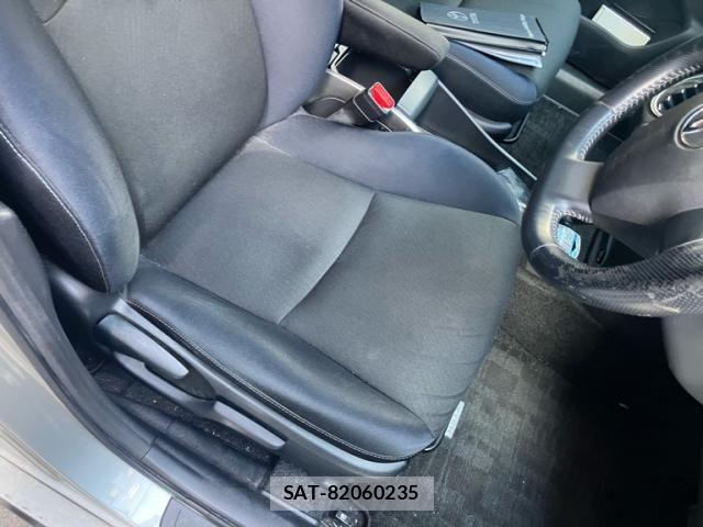 Toyota WISH 2009-08 8528327-18