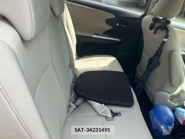 Toyota WISH 2010-03 8528328-13