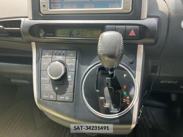 Toyota WISH 2010-03 8528328-20