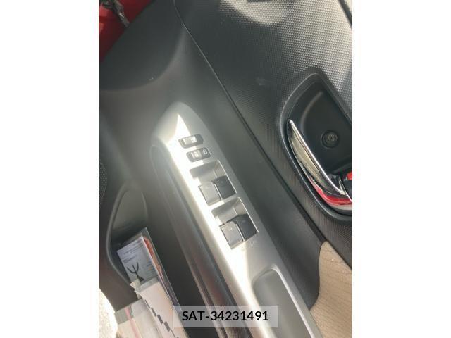 Toyota WISH 2010-03 8528328-23