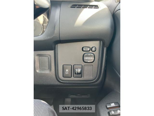Toyota WISH 2010-05 8528329-15