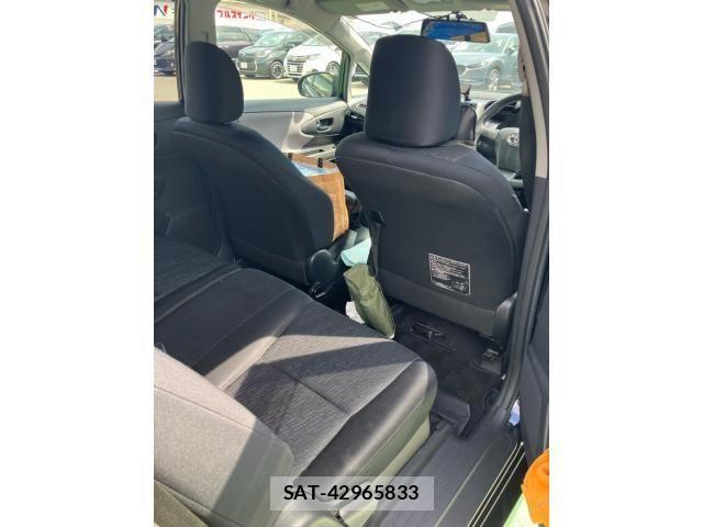 Toyota WISH 2010-05 8528329-20
