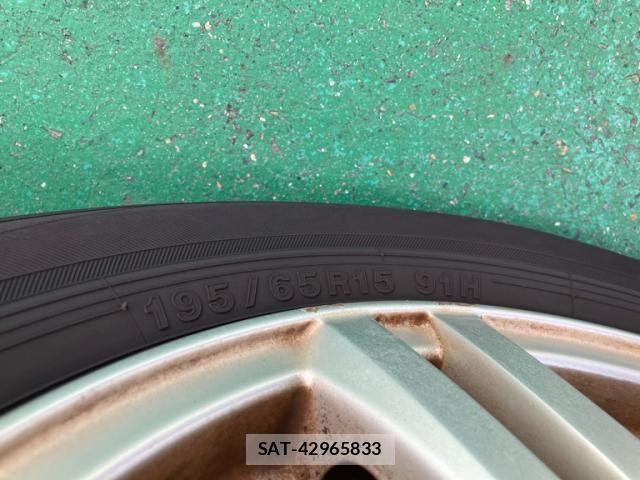 Toyota WISH 2010-05 8528329-8