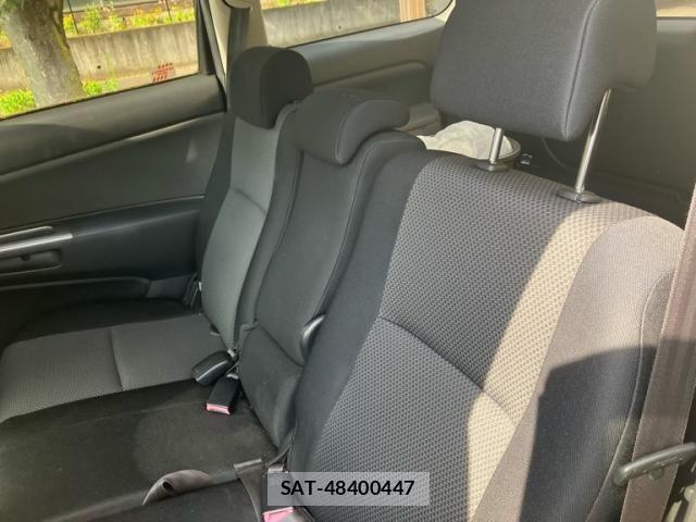 Toyota WISH 2005-11 8528331-10