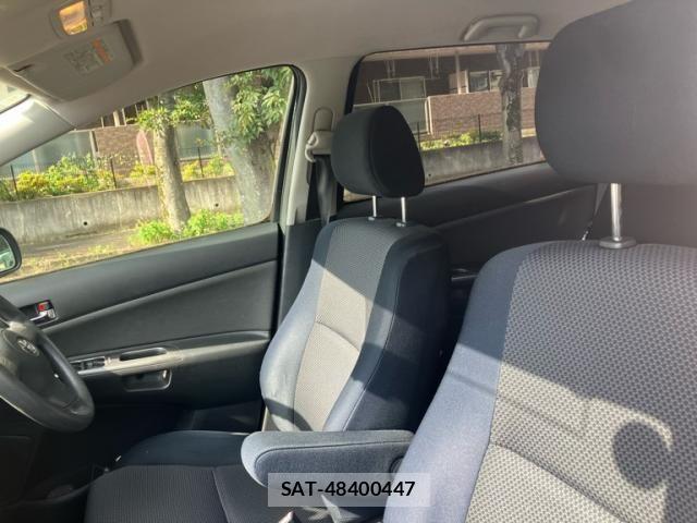 Toyota WISH 2005-11 8528331-11