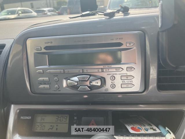 Toyota WISH 2005-11 8528331-17