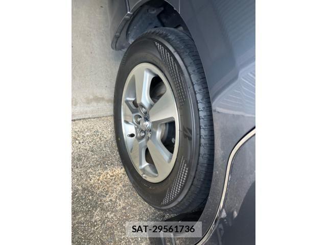 Toyota WISH 2004-04 8564173-5