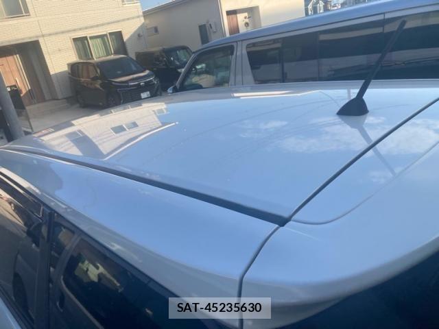 Toyota WISH 2013-06 8564175-3