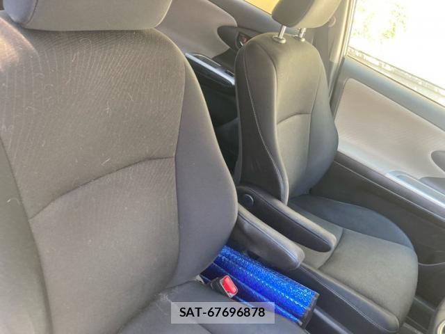 Toyota WISH 2009-10 8629903-10