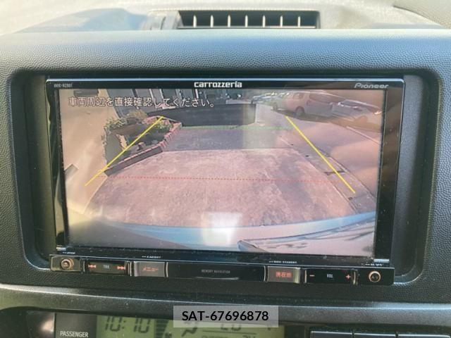 Toyota WISH 2009-10 8629903-12