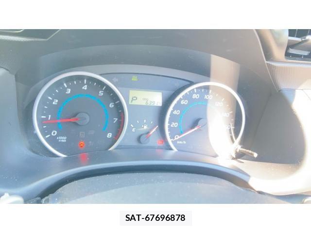 Toyota WISH 2009-10 8629903-14
