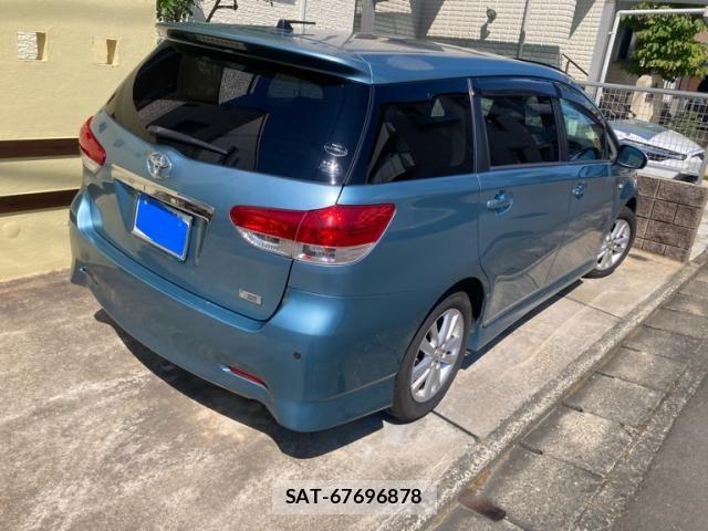Toyota WISH 2009-10 8629903-2