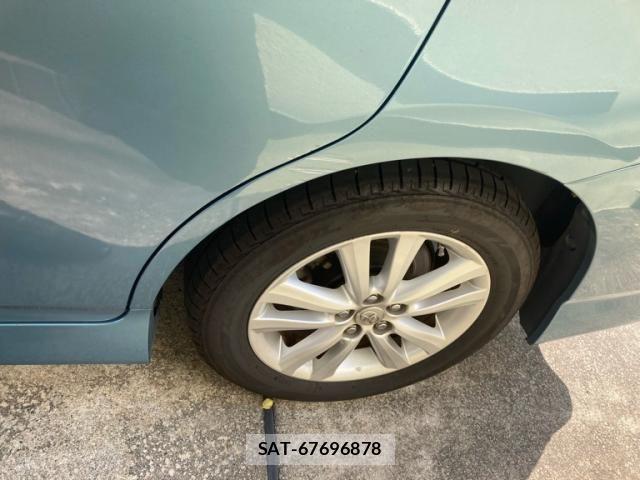 Toyota WISH 2009-10 8629903-5