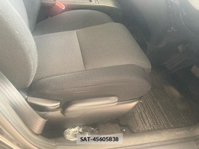 Toyota WISH 2003-05 8629904-12