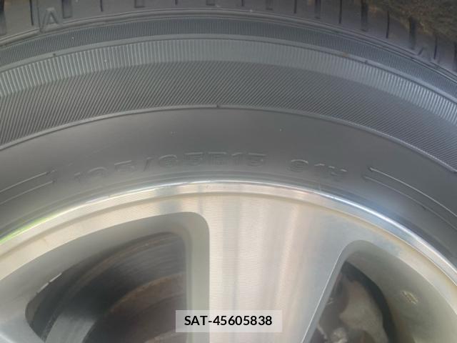Toyota WISH 2003-05 8629904-7