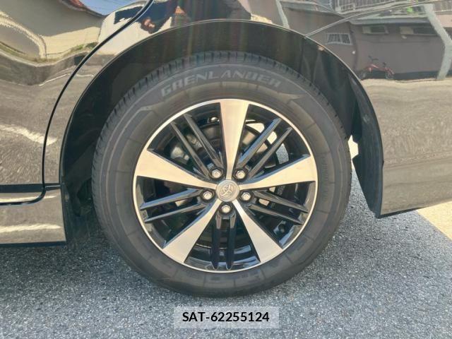 Toyota WISH 2015-11 8629900-4