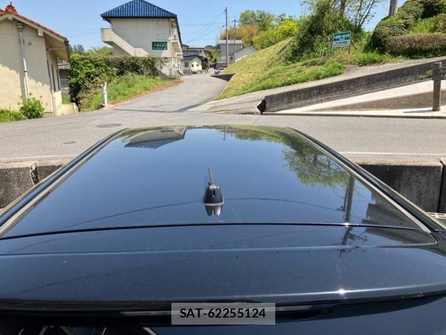 Toyota WISH 2015-11 8629900-8