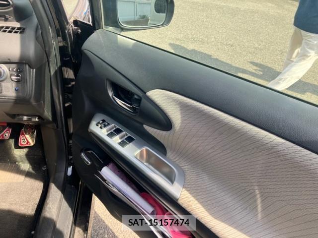 Toyota WISH 2010-05 8629907-8