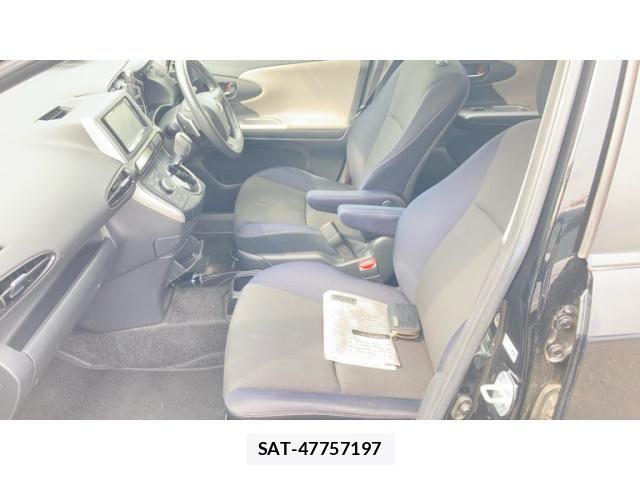 Toyota WISH 2011-08 8662547-8