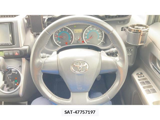 Toyota WISH 2011-08 8662547-12