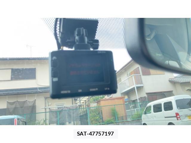 Toyota WISH 2011-08 8662547-13