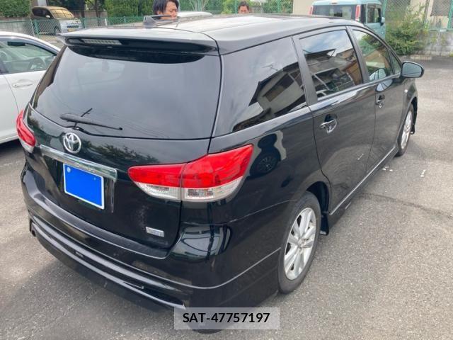 Toyota WISH 2011-08 8662547-2