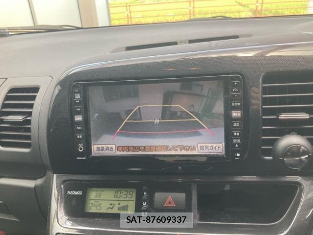 Toyota WISH 2007-04 8667191-15