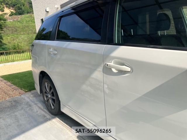 Toyota WISH 2015-02 8662549-9