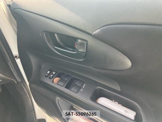 Toyota WISH 2015-02 8662549-10